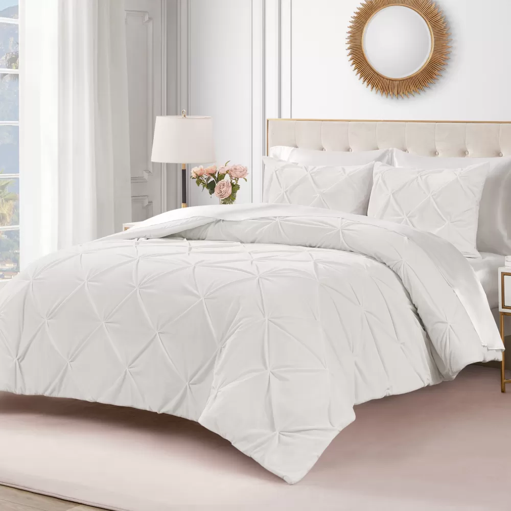 Comforter Sets-Juicy Couture Kiss Pleat Micromink Comforter Set White